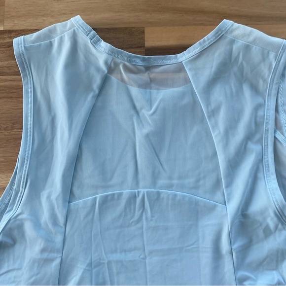 Lululemon Tank - Picture 5 of 6